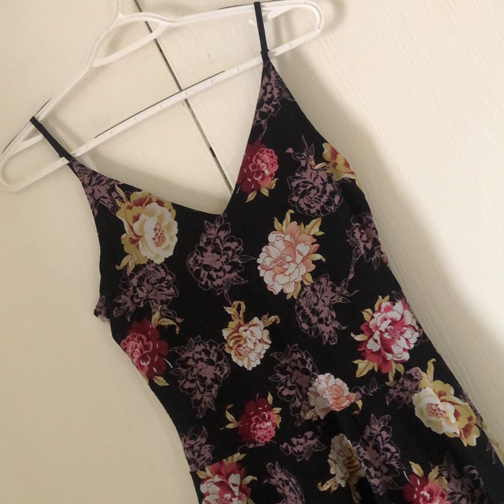 Woman’s spring Easter Newport News floral Y2k Spaghetti strap stretchy dress - Picture 1 of 15